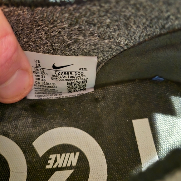 Nike ReAct walking/city shoes - Picture 8 of 14